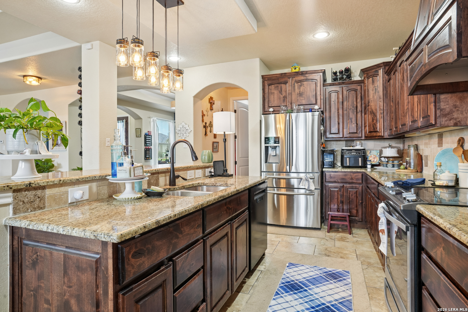 137 Fairway, Floresville, TX 78114