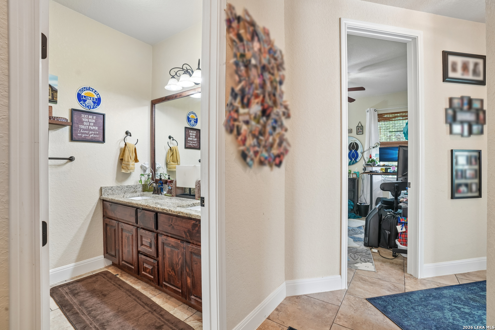 137 Fairway, Floresville, TX 78114