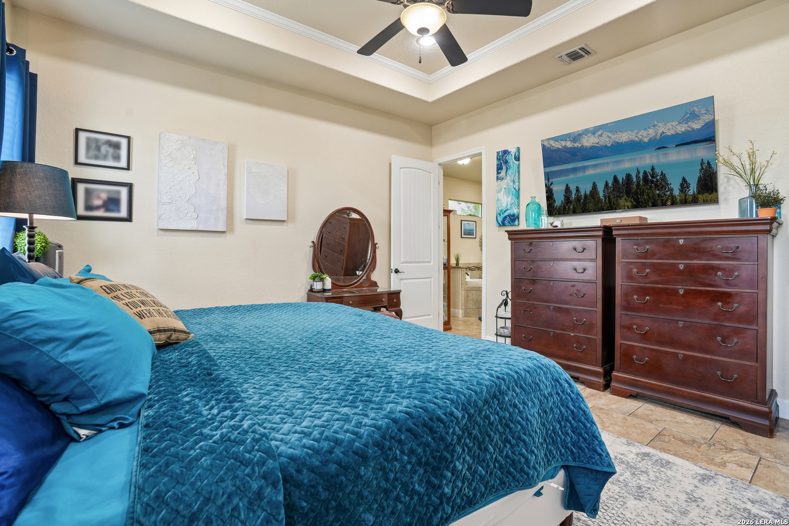 137 Fairway, Floresville, TX 78114