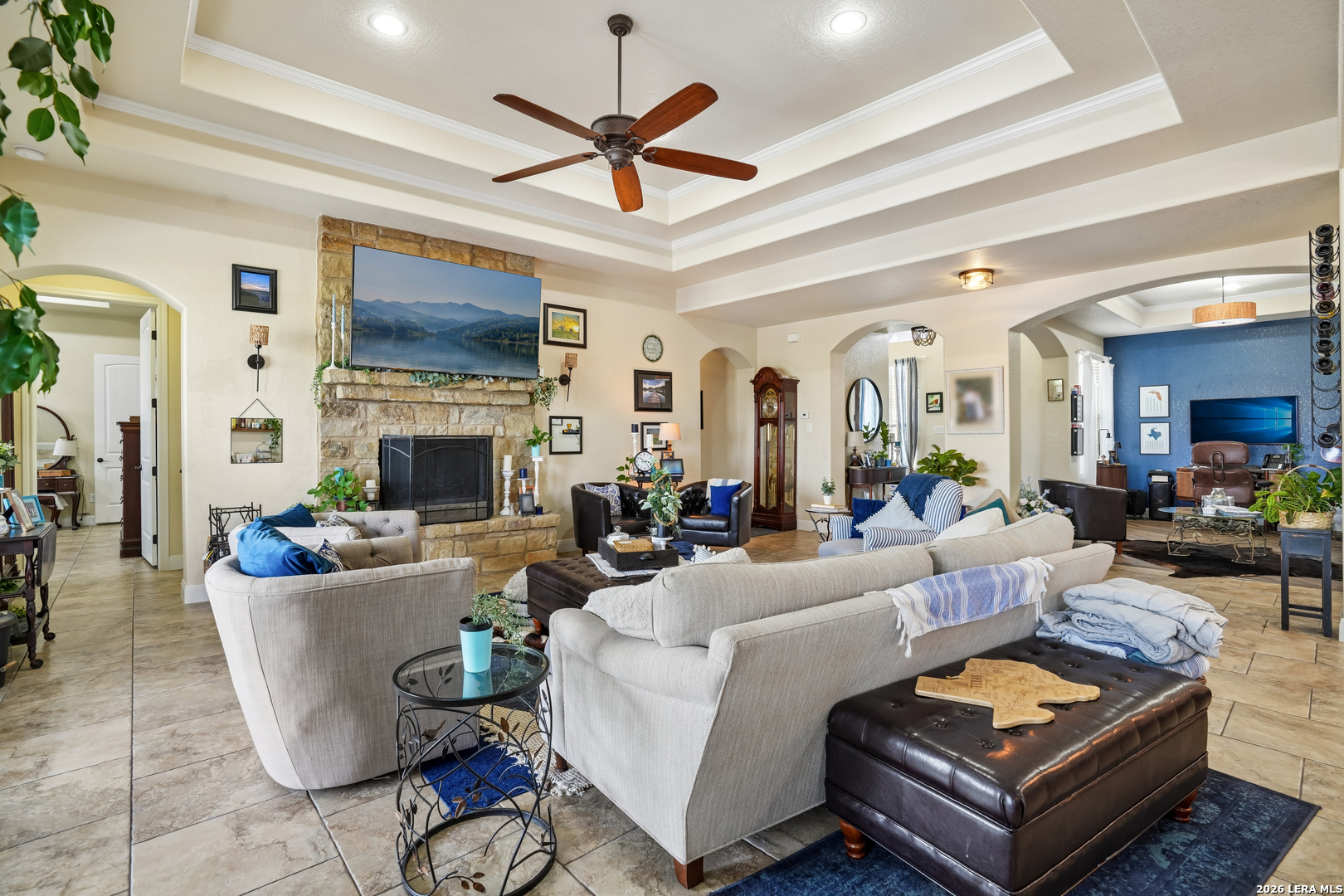 137 Fairway, Floresville, TX 78114