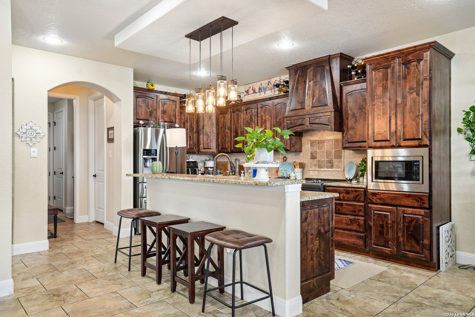 137 Fairway, Floresville, TX 78114