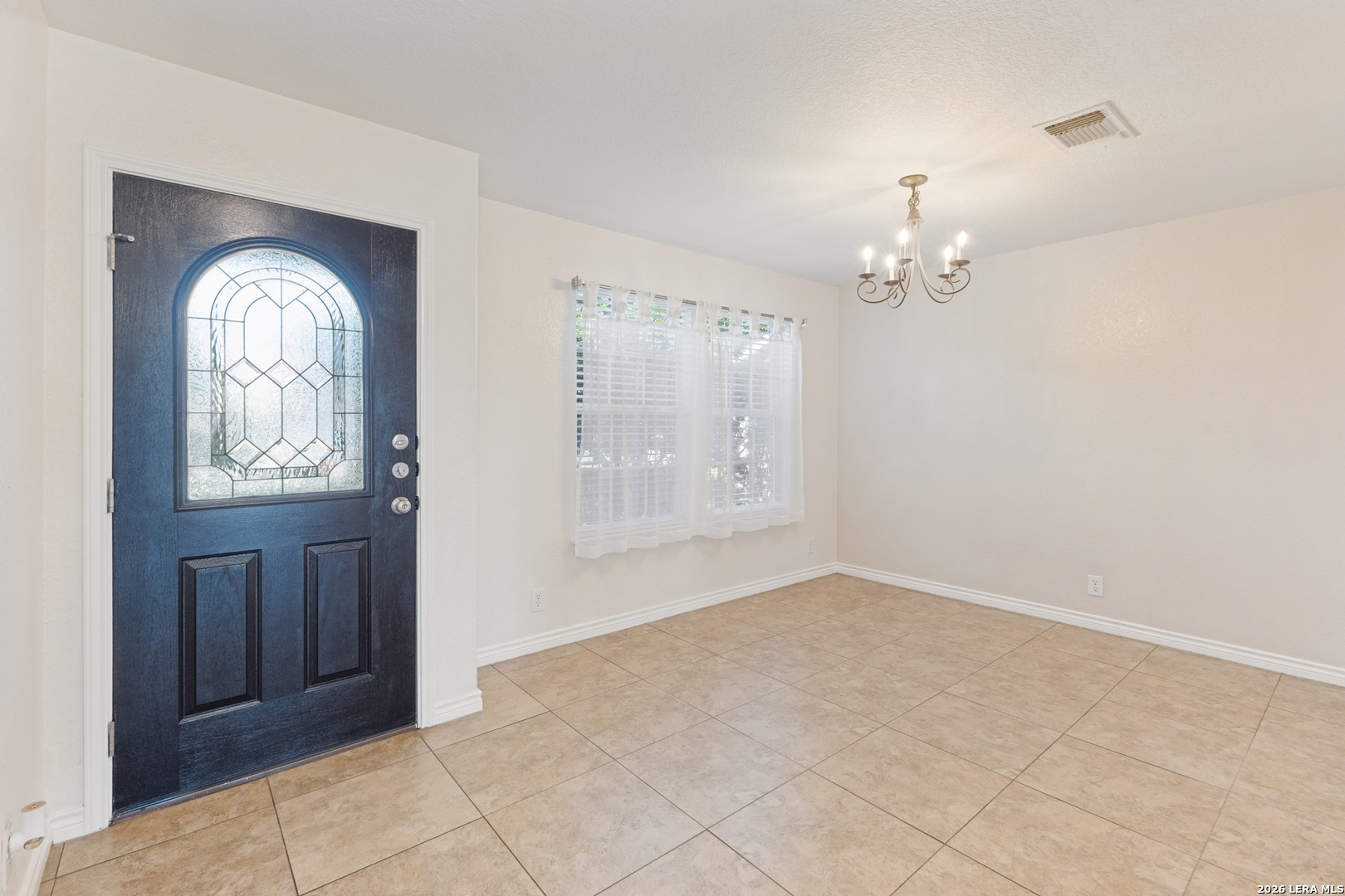 147 Woodstone Loop, Cibolo, TX 78108