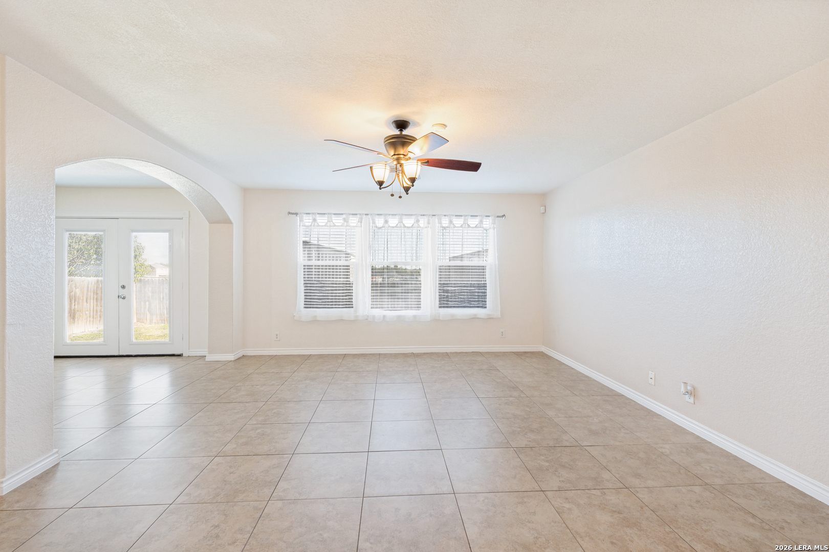 147 Woodstone Loop, Cibolo, TX 78108