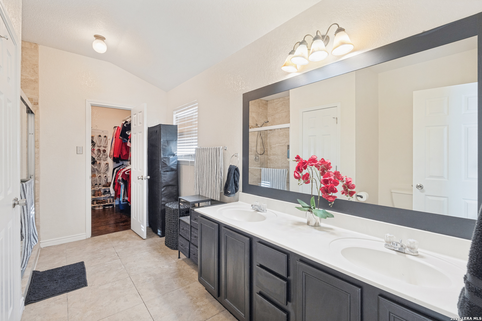 147 Woodstone Loop, Cibolo, TX 78108