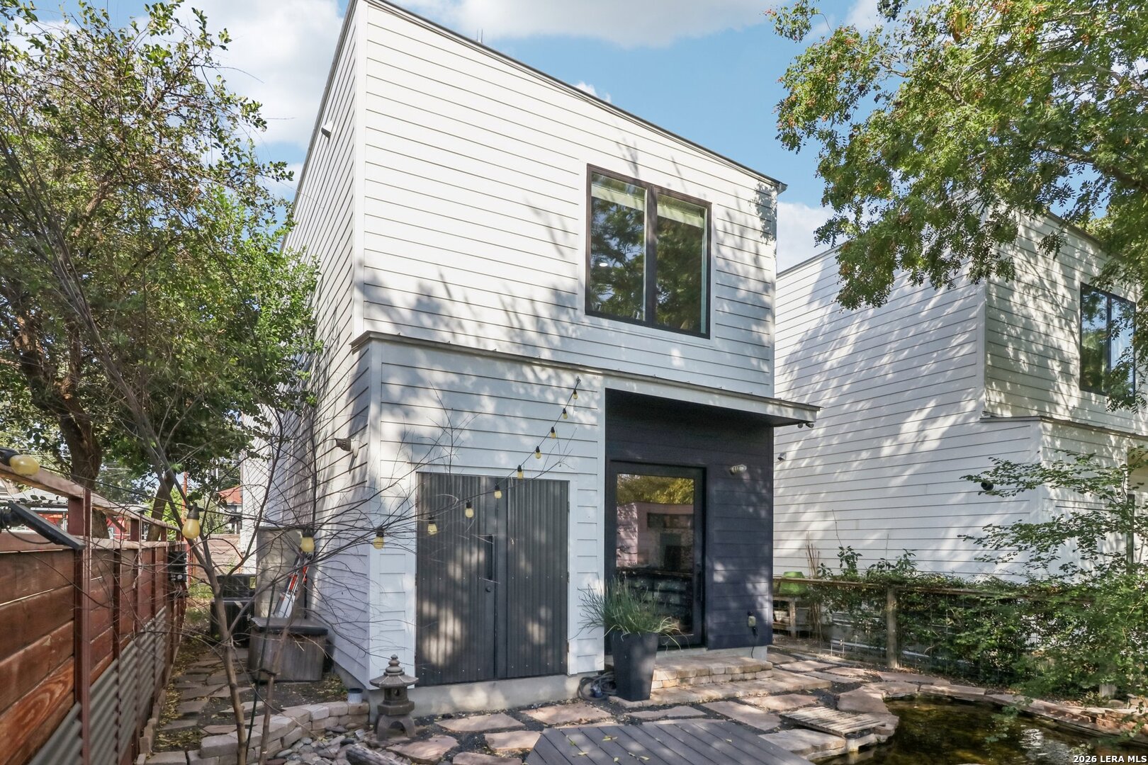 128 Clay, San Antonio, TX 78204