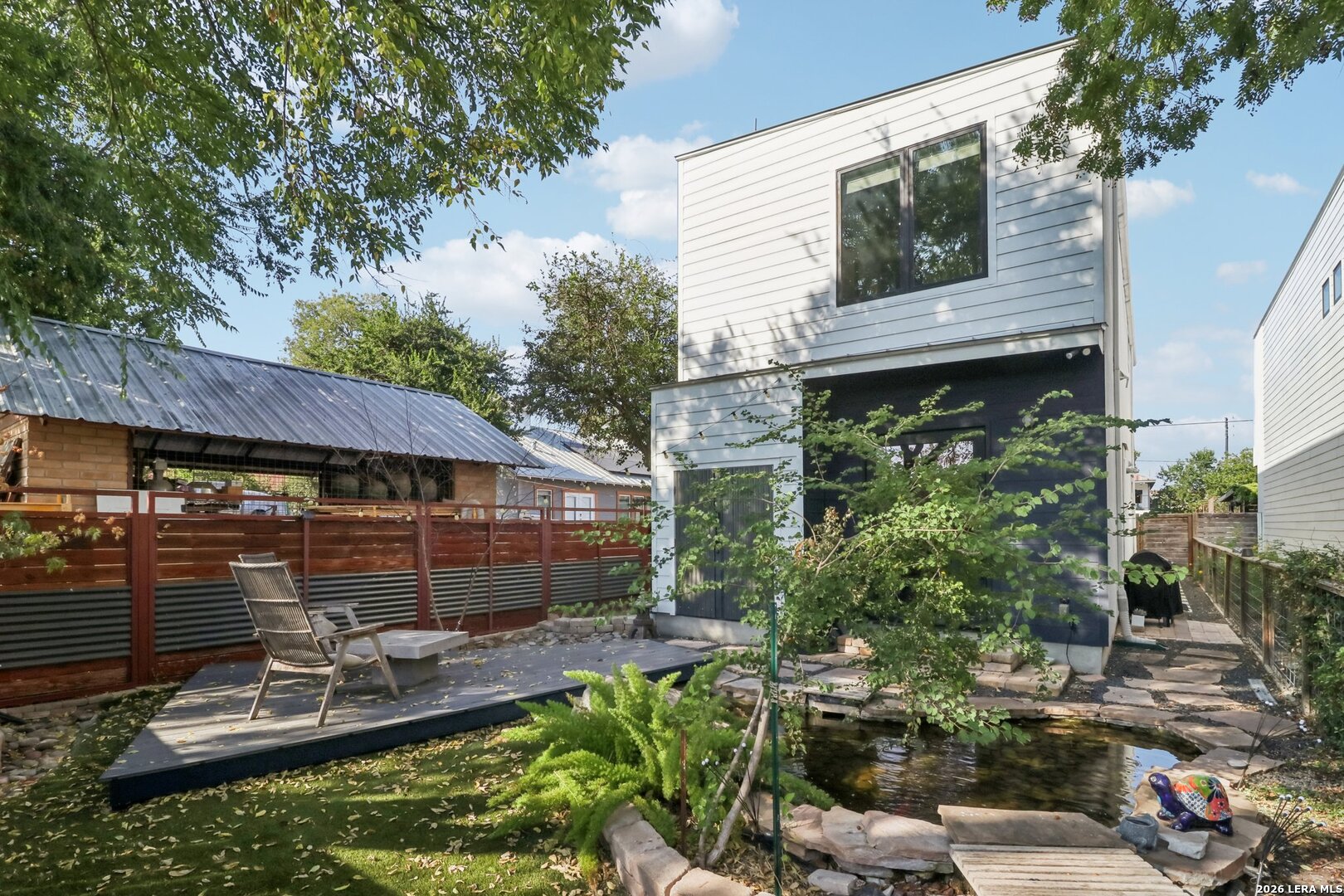 128 Clay, San Antonio, TX 78204