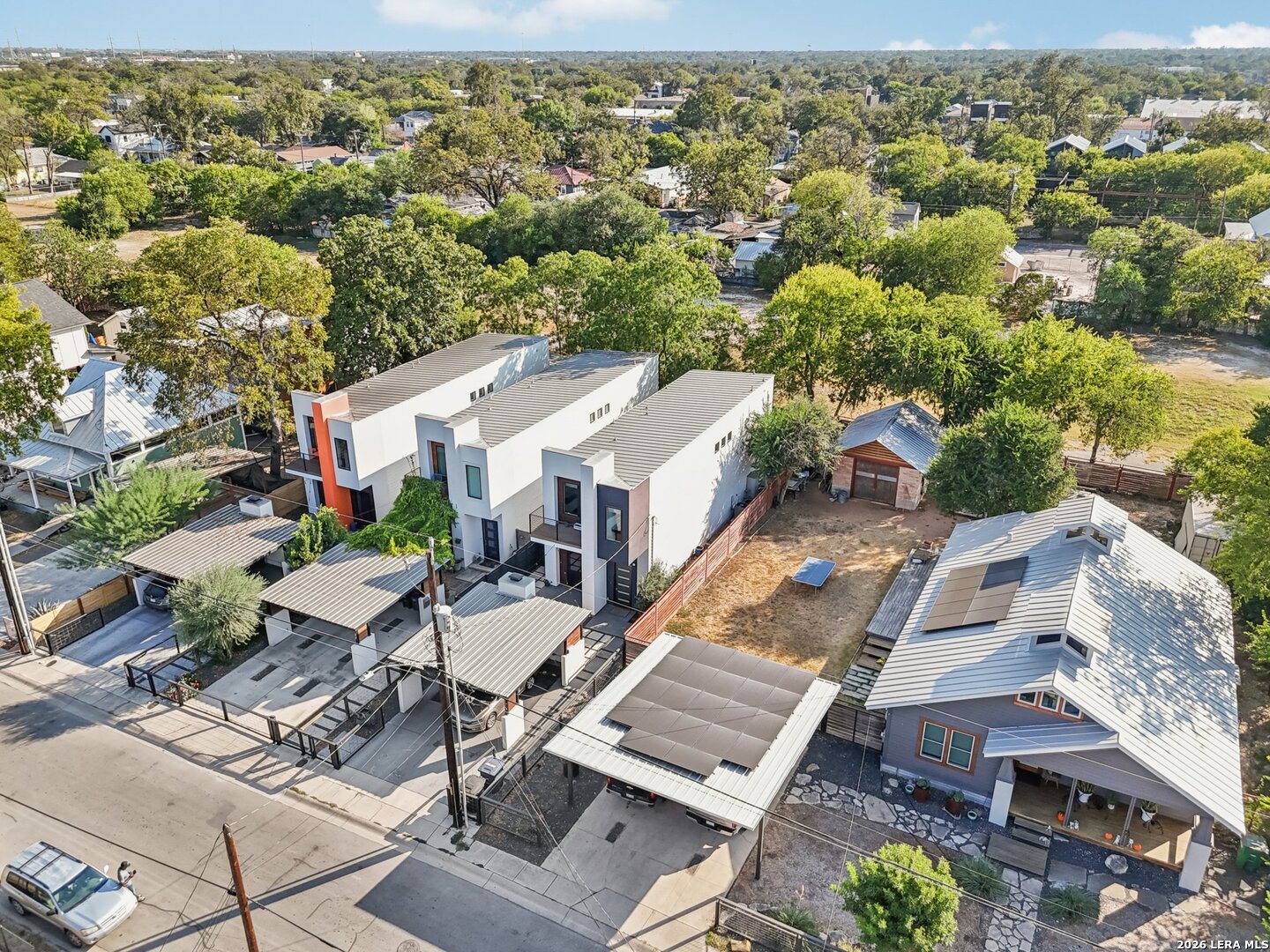 128 Clay, San Antonio, TX 78204