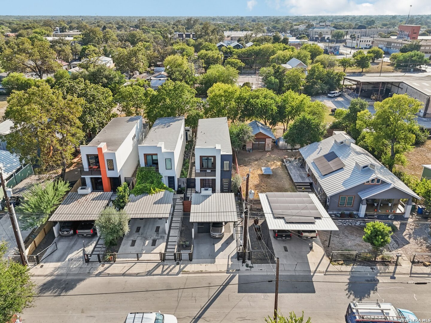 128 Clay, San Antonio, TX 78204