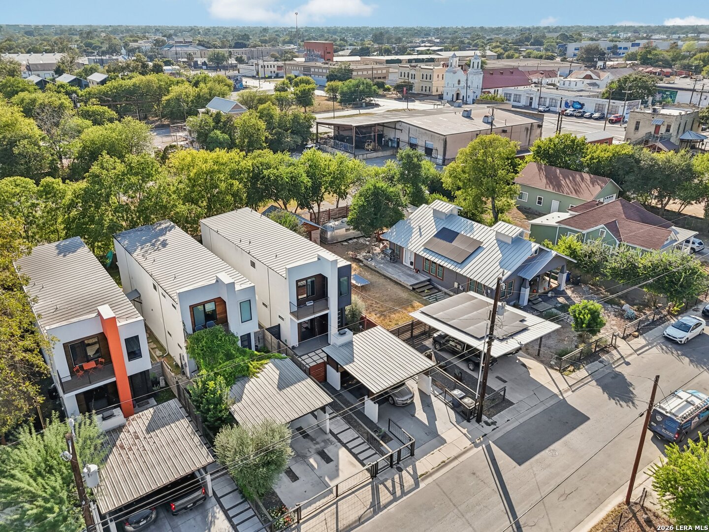 128 Clay, San Antonio, TX 78204