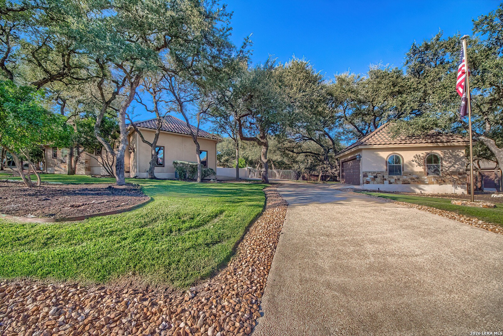 8519 TUSCAN HILLS DR, San Antonio, TX 78266