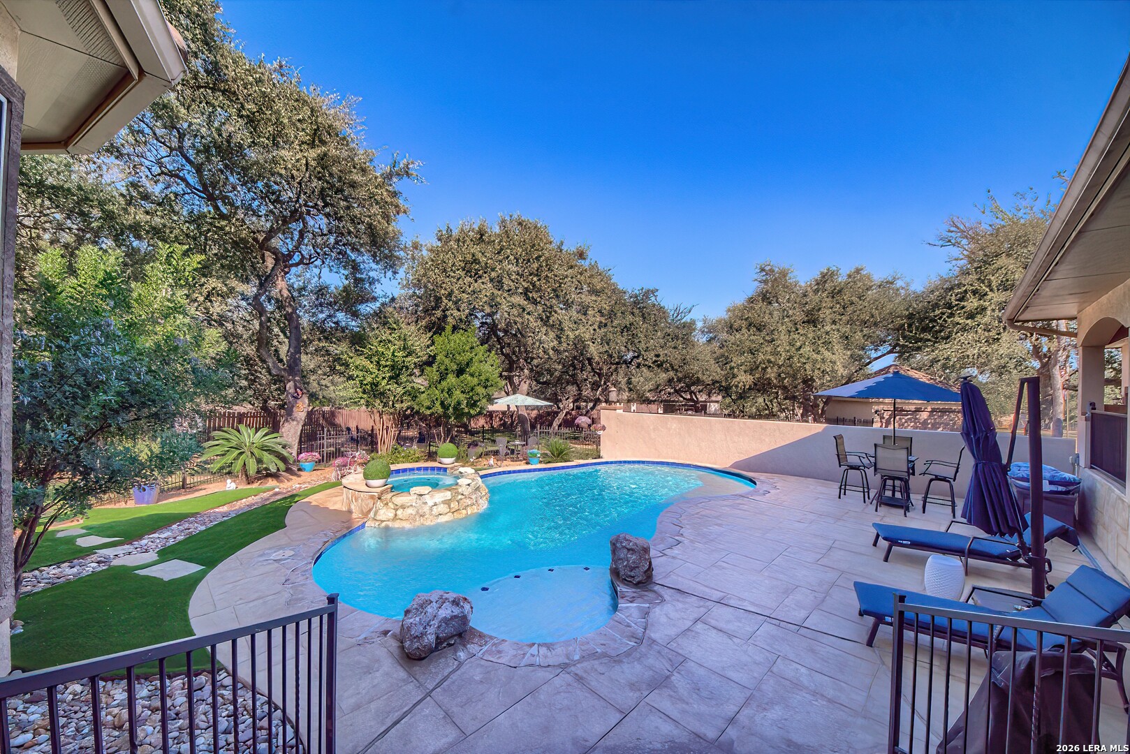 8519 TUSCAN HILLS DR, San Antonio, TX 78266