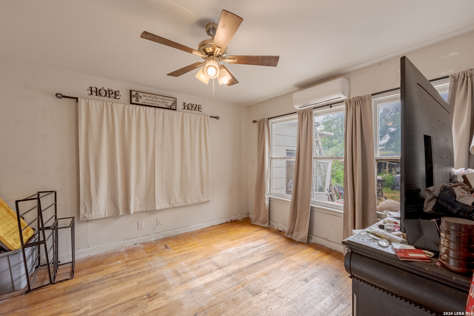 422 Wilcox, San Antonio, TX 78211