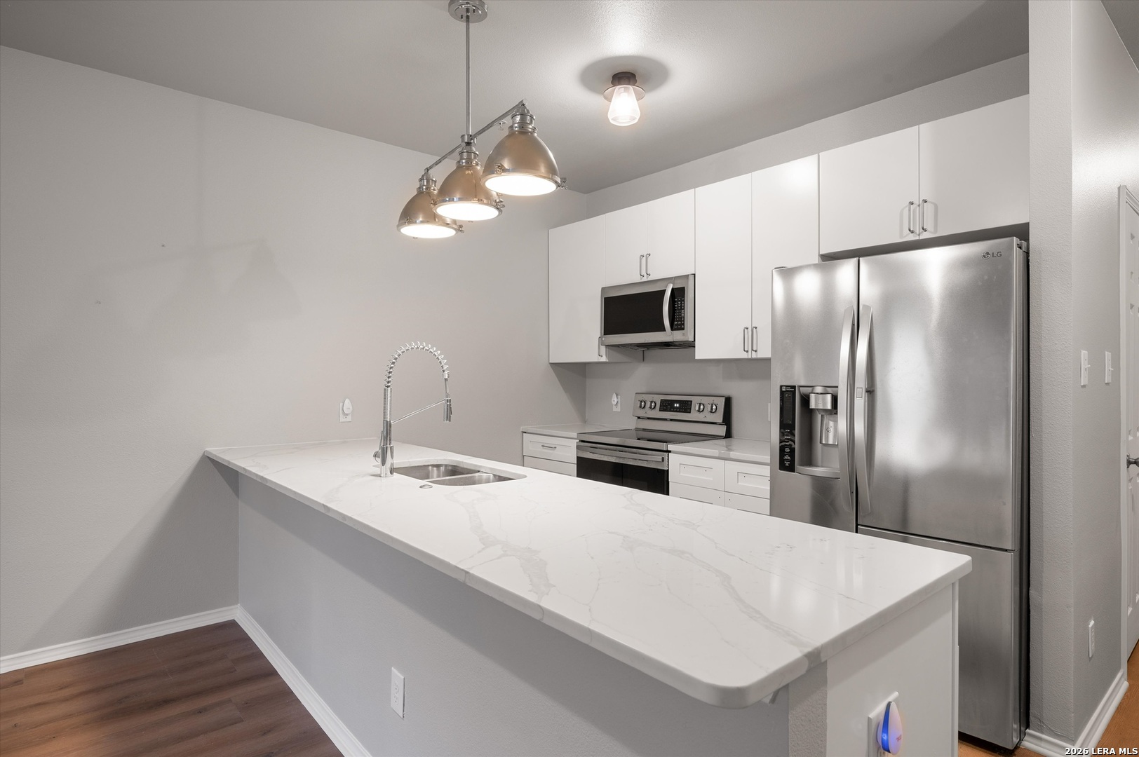 10623 MATHOM LNDG, Universal City, TX 78148