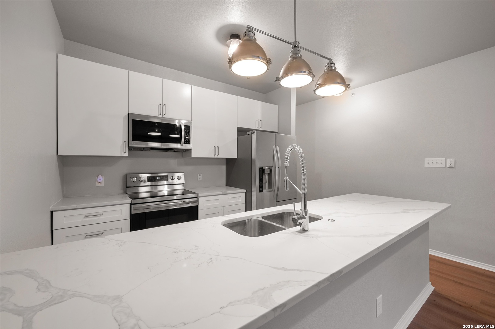 10623 MATHOM LNDG, Universal City, TX 78148