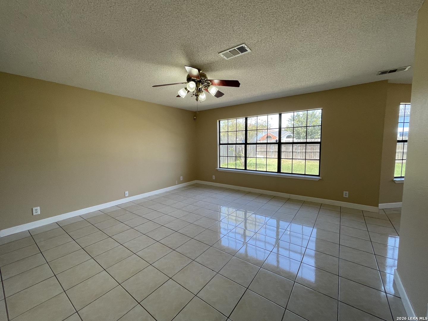 9722 Autumn Vly, Converse, TX 78109
