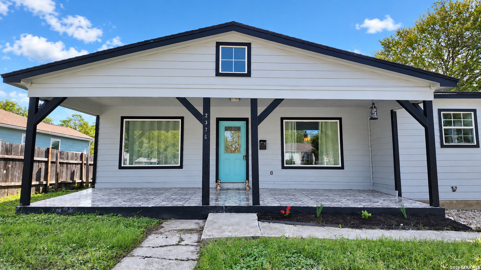 2376 W MULBERRY AVE, San Antonio, TX 78201