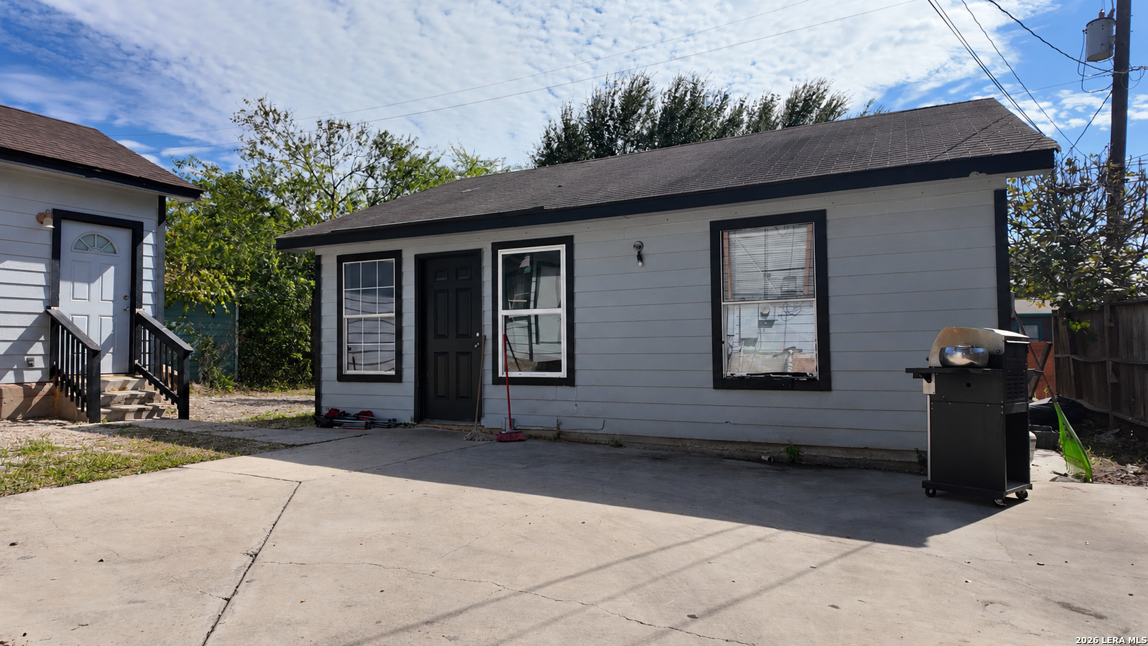 2376 W MULBERRY AVE, San Antonio, TX 78201