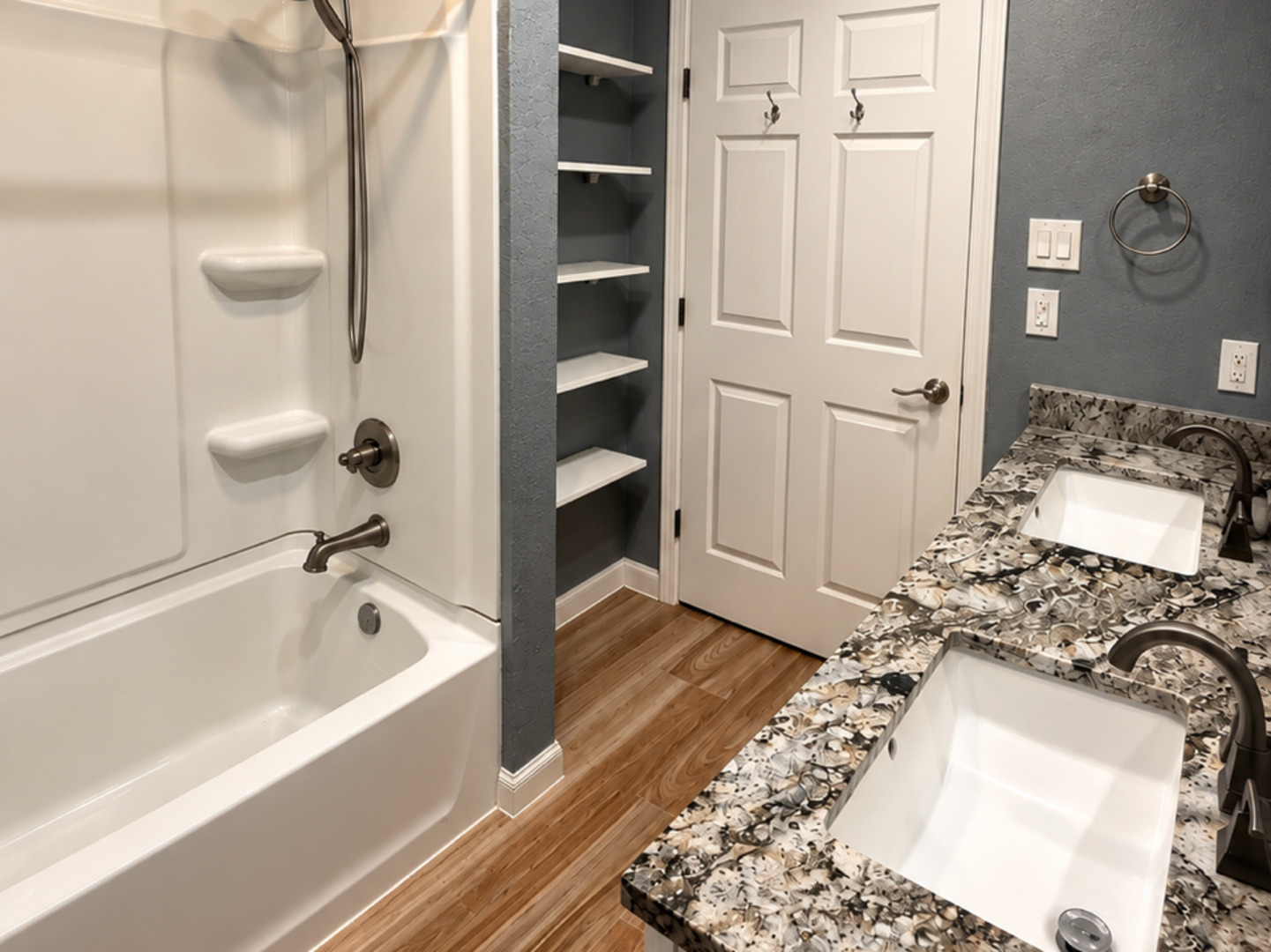 112 Vassar Ln, San Antonio, TX 78212
