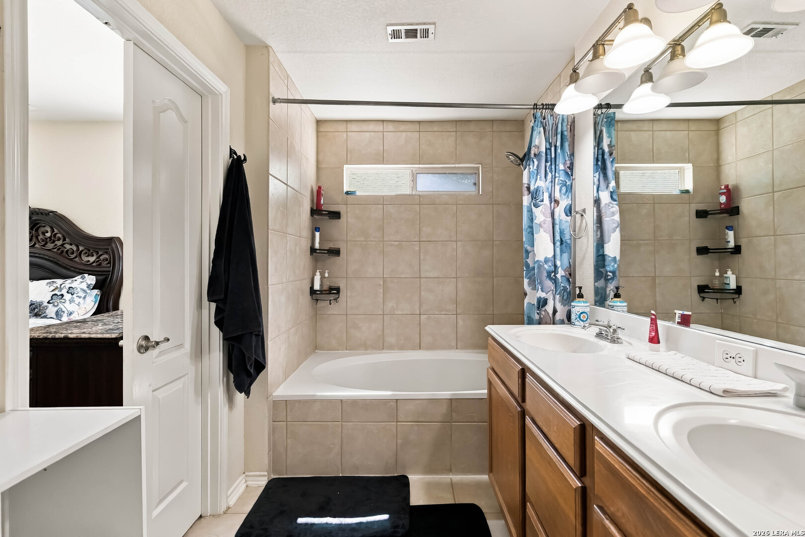 6027 Pecan Tree, San Antonio, TX 78240