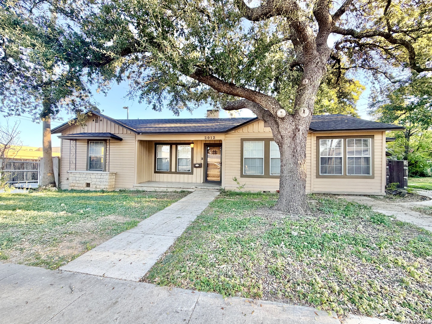 Property photo for 2012 Fresno, San Antonio, TX