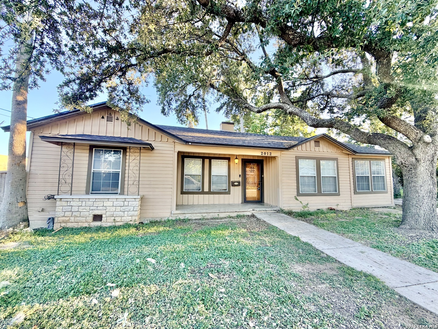 2012 Fresno, San Antonio, TX 78201