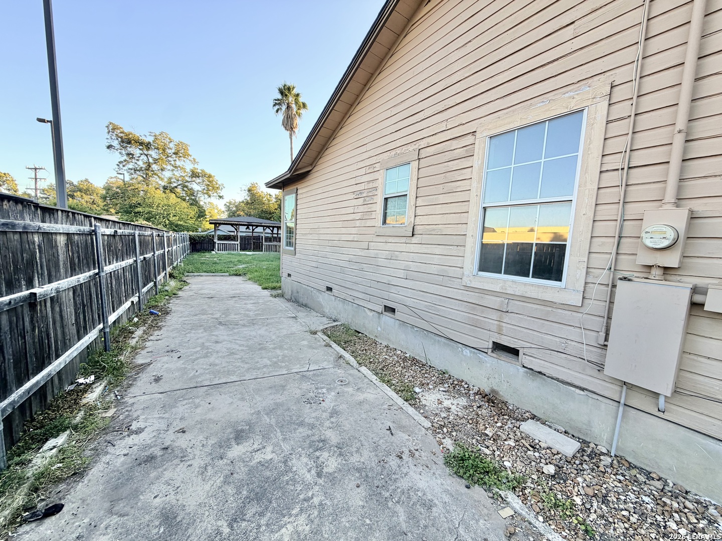 2012 Fresno, San Antonio, TX 78201