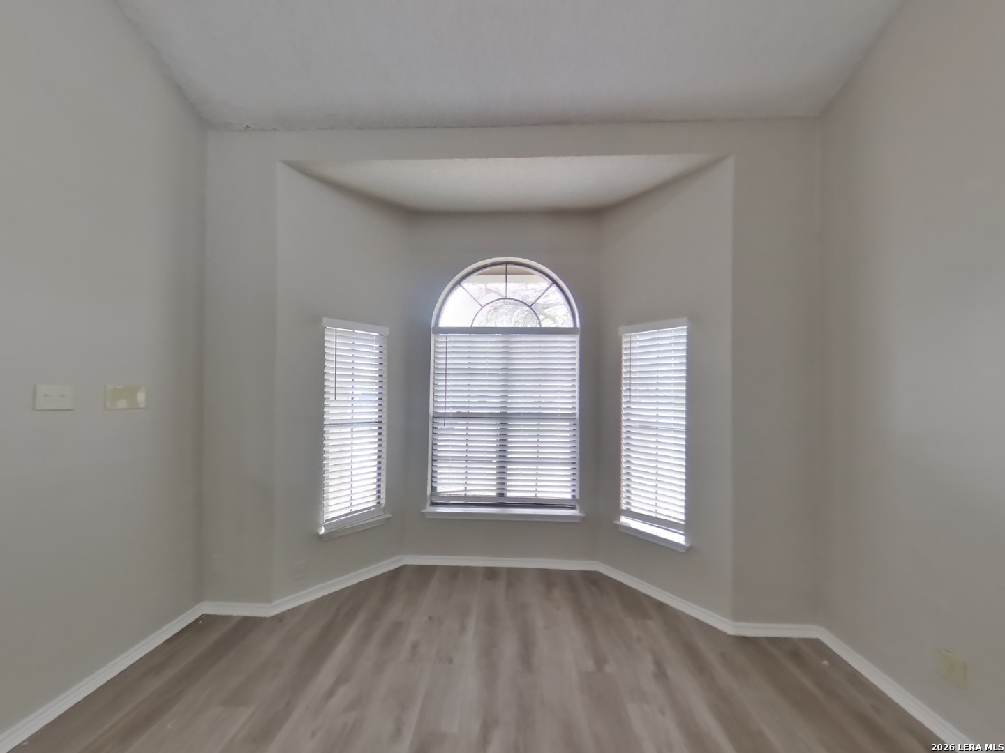 8028 COPPER TRAIL DR, San Antonio, TX 78244