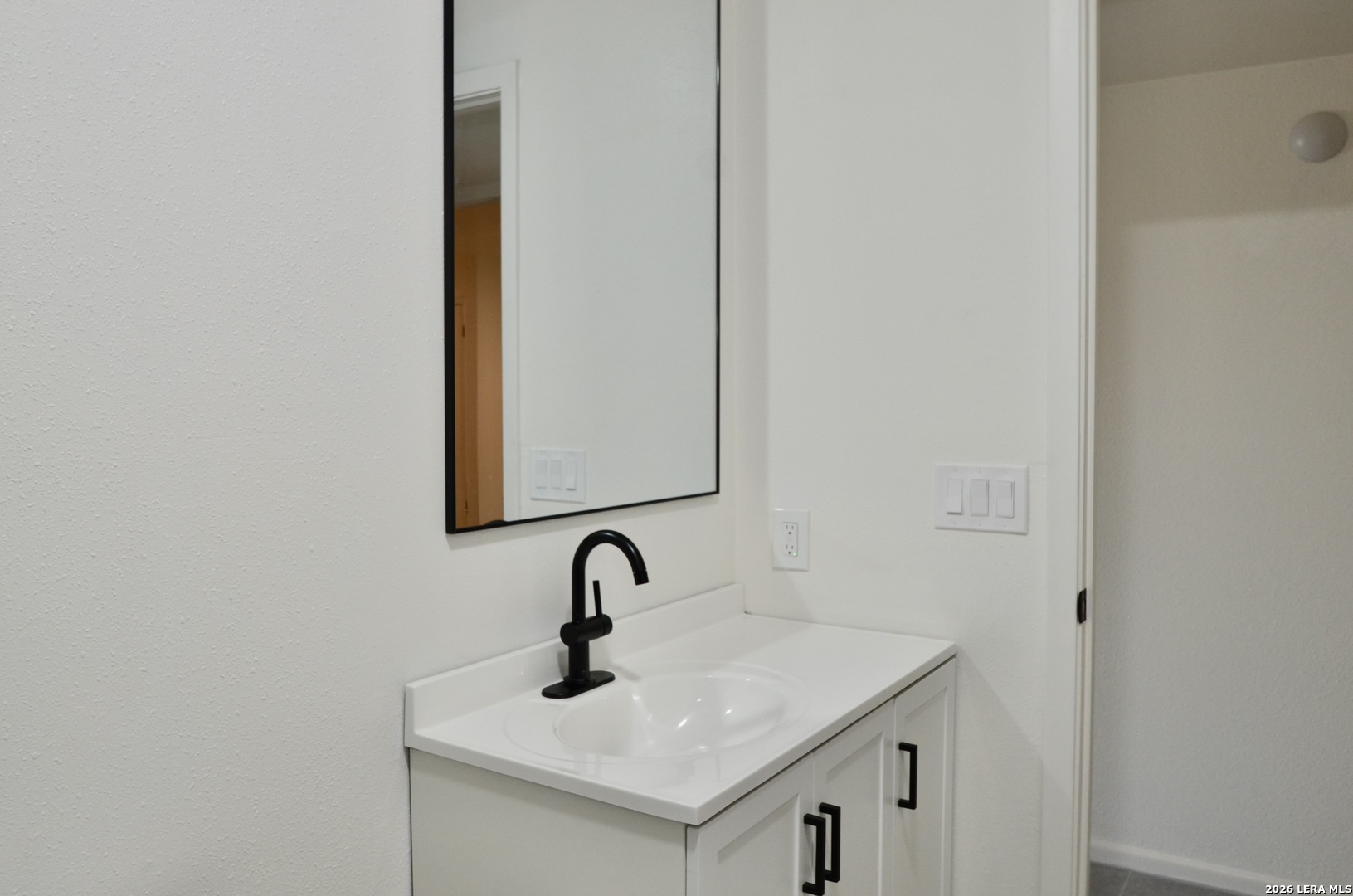 1819 Babcock, #110-A, San Antonio, TX 78229