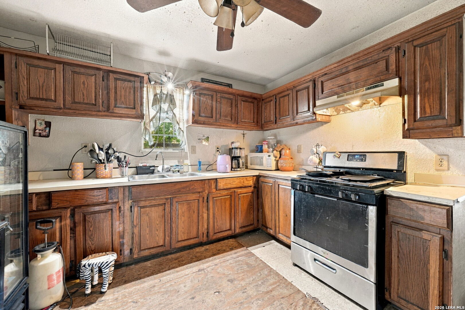 483 W Harding Blvd, San Antonio, TX 78221