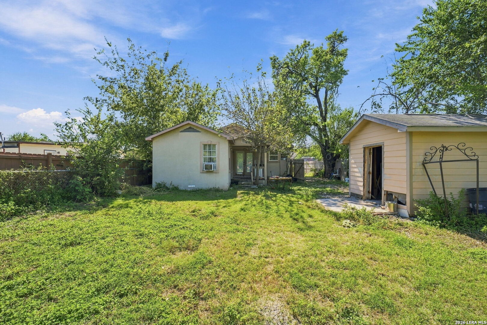 483 W Harding Blvd, San Antonio, TX 78221