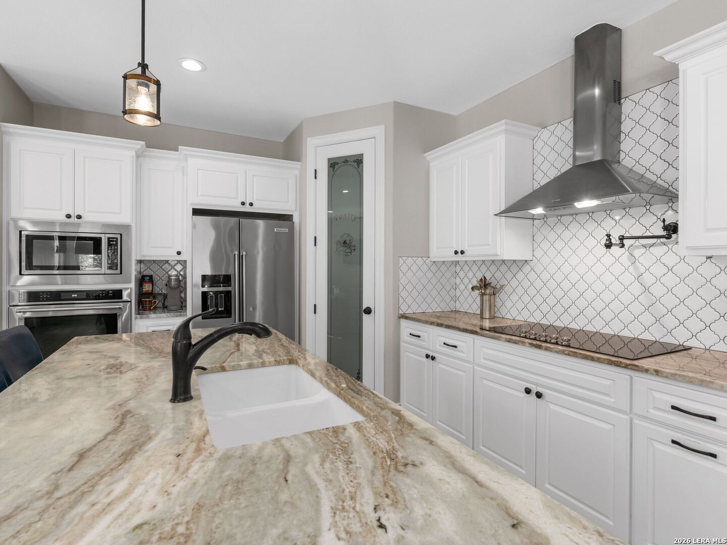 1644 LAKE RIDGE BLVD, Canyon Lake, TX 78133