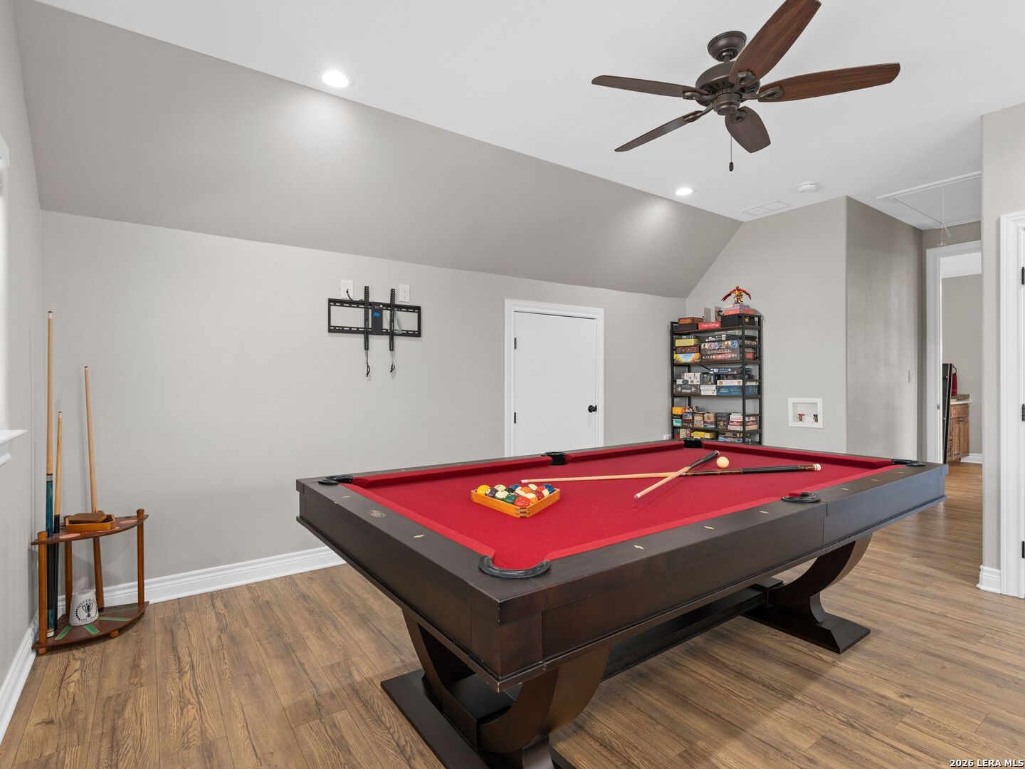 1644 LAKE RIDGE BLVD, Canyon Lake, TX 78133