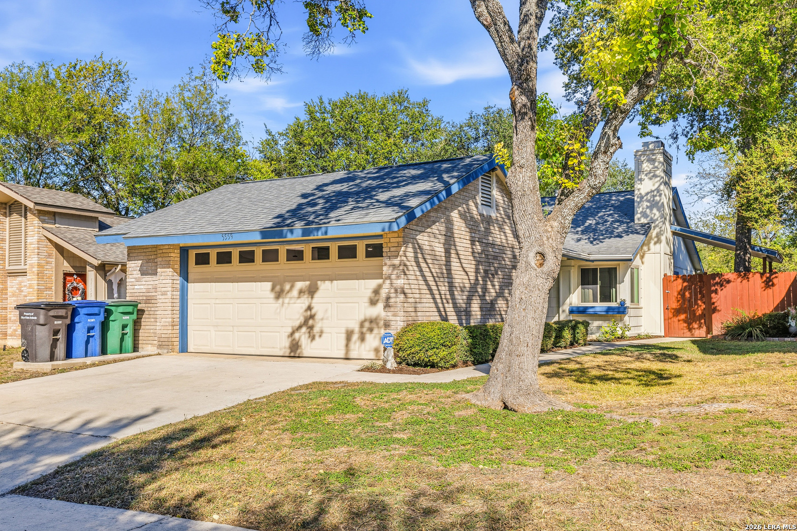 Property photo for 5559 KISSING OAK ST, San Antonio, TX