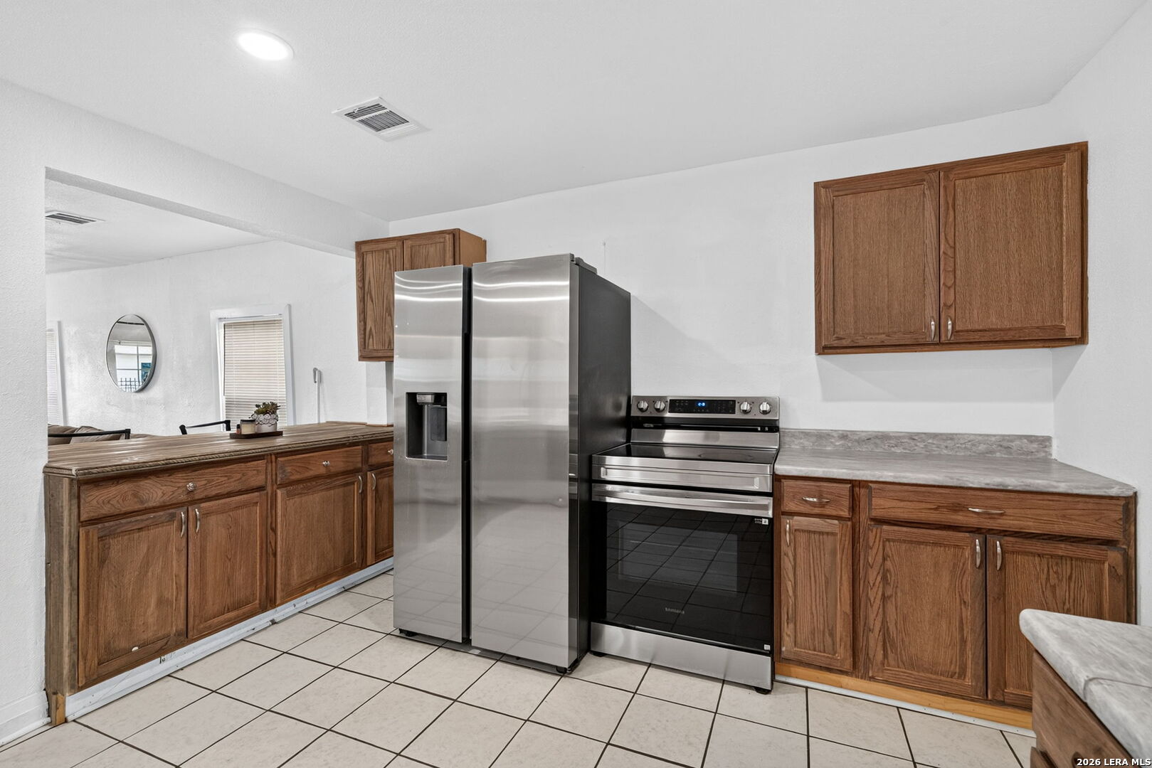 639 Sewanee St, San Antonio, TX 78210
