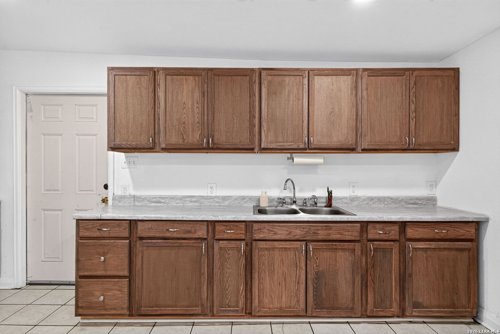 639 Sewanee St, San Antonio, TX 78210