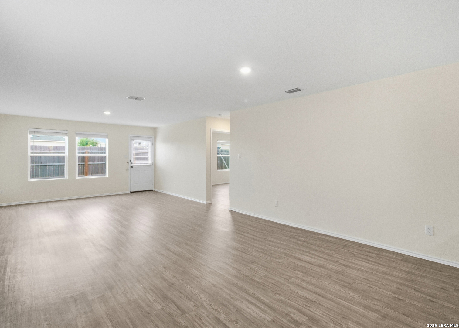 1323 Flame Tanager, San Antonio, TX 78245