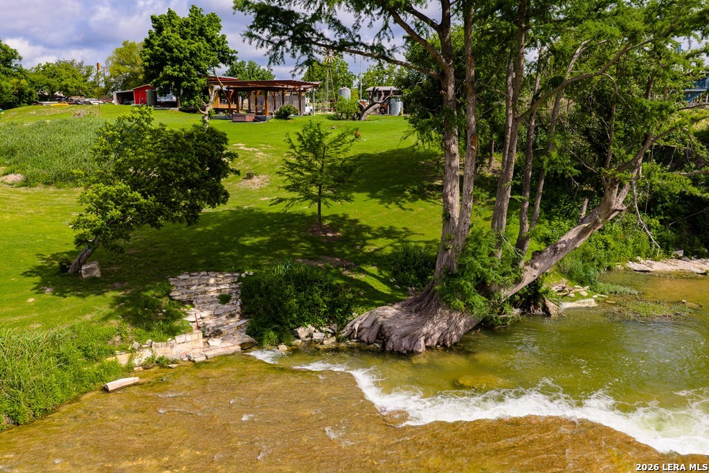 121 SIMPSON RD, Comfort, TX 78013