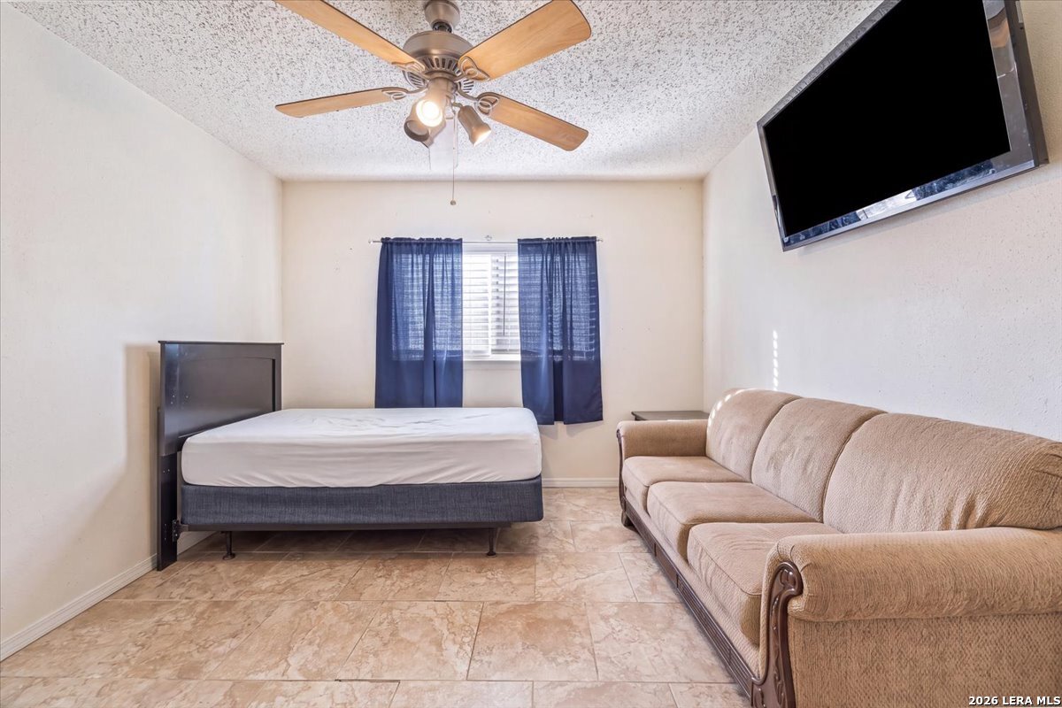 7127 FALLEN TRL, San Antonio, TX 78244