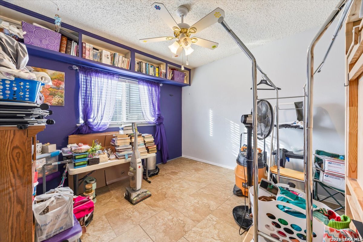 7127 FALLEN TRL, San Antonio, TX 78244