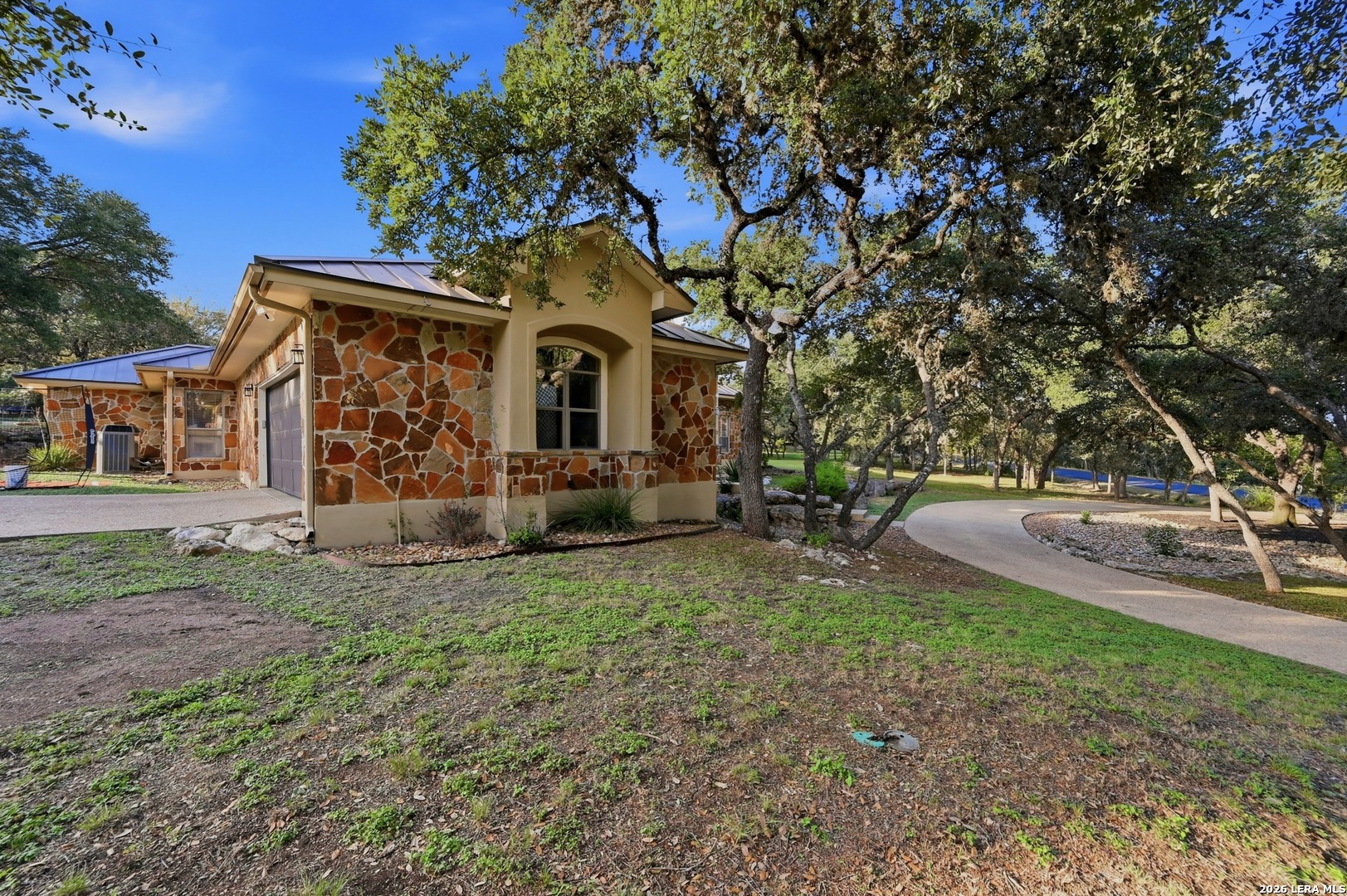 7703 Secretariat Lane, Fair Oaks Ranch, TX 78015