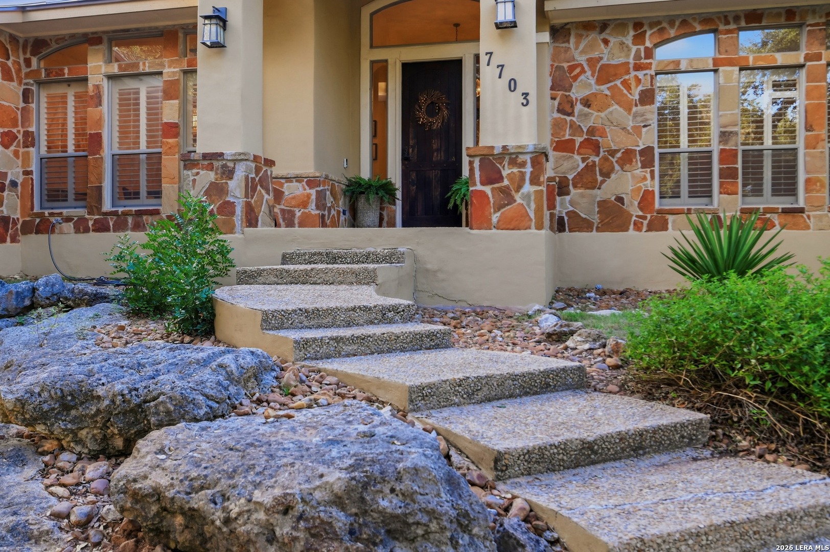 7703 Secretariat Lane, Fair Oaks Ranch, TX 78015