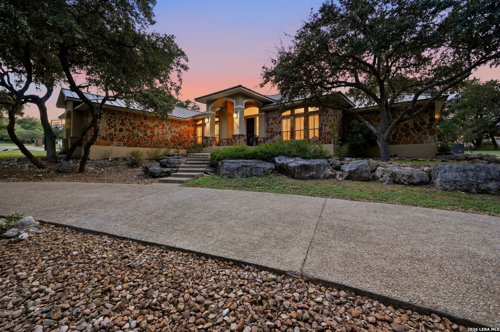 7703 Secretariat Lane, Fair Oaks Ranch, TX 78015