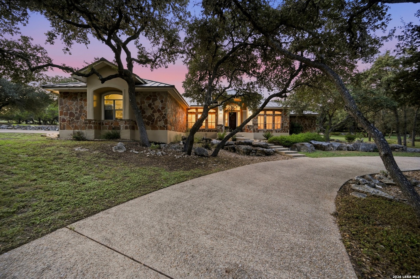 7703 Secretariat Lane, Fair Oaks Ranch, TX 78015