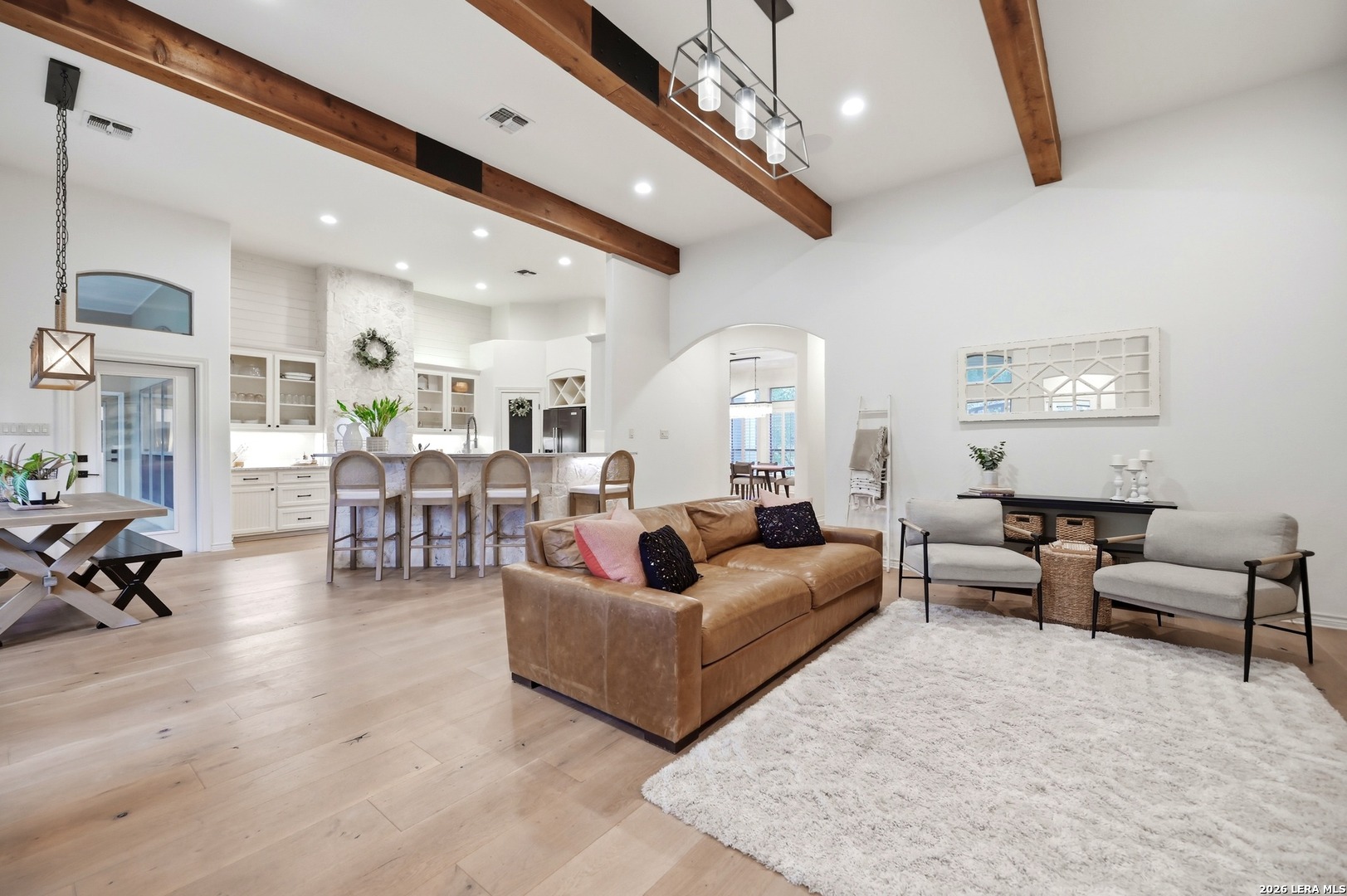 7703 Secretariat Lane, Fair Oaks Ranch, TX 78015