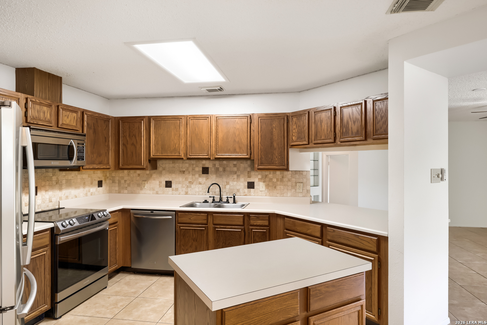 14218 Fairwayhill, San Antonio, TX 78217