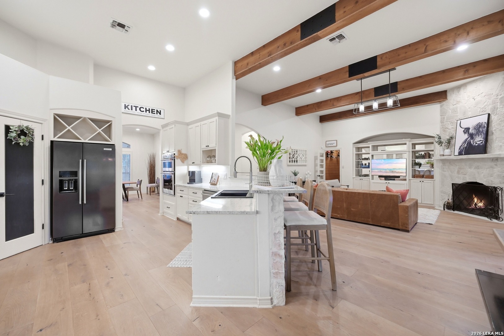 7703 Secretariat Lane, Fair Oaks Ranch, TX 78015