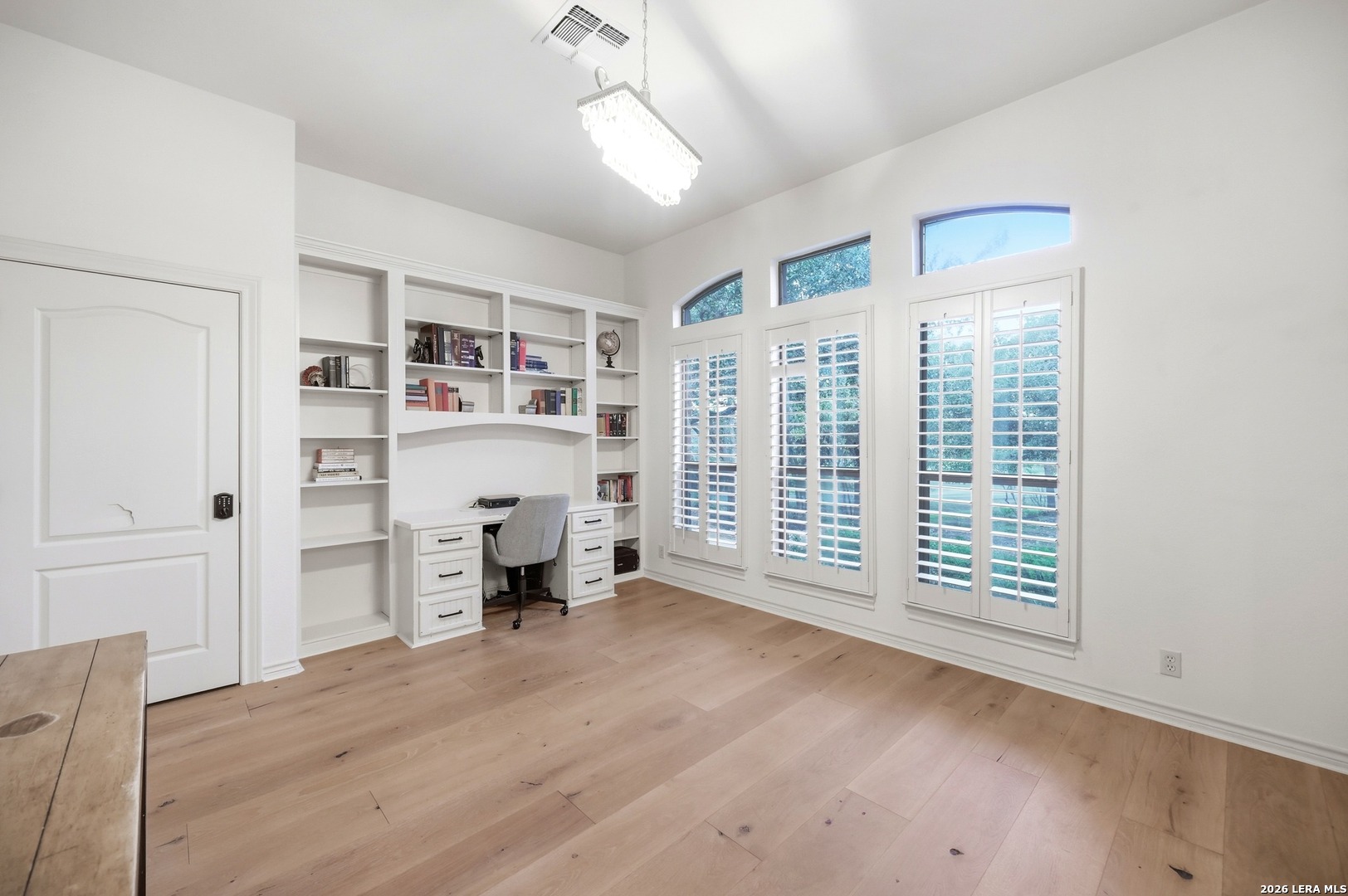 7703 Secretariat Lane, Fair Oaks Ranch, TX 78015