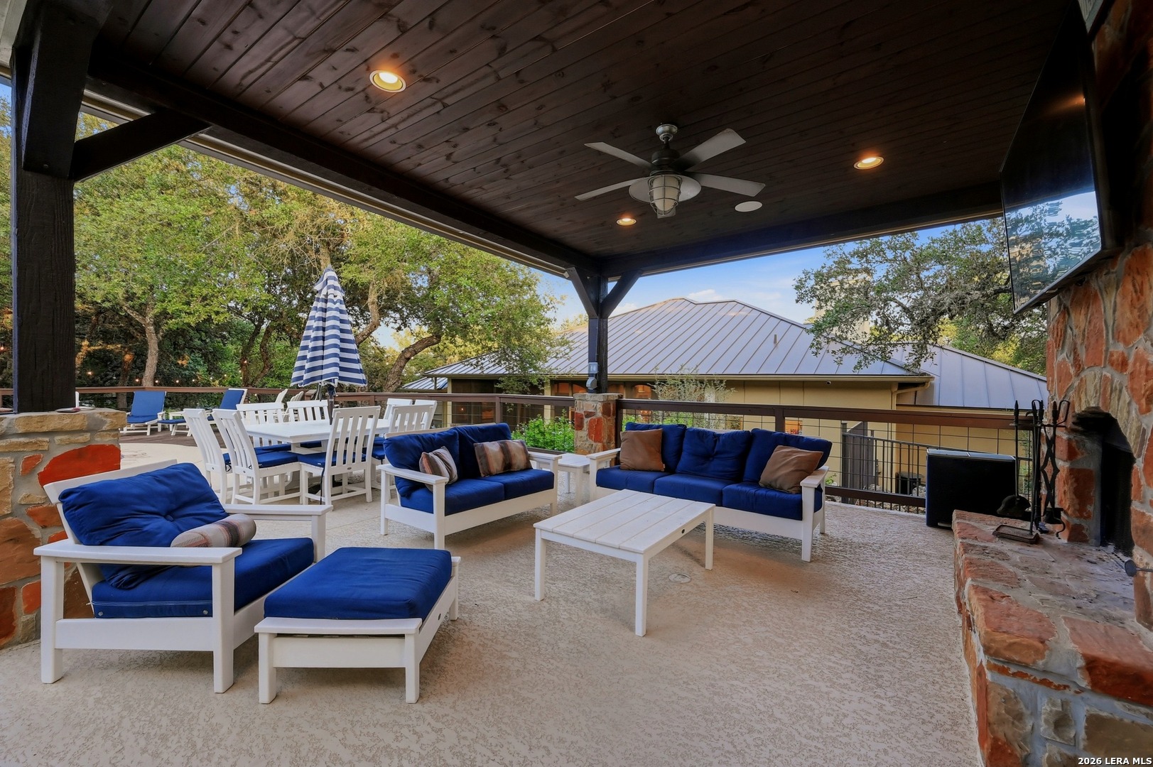 7703 Secretariat Lane, Fair Oaks Ranch, TX 78015