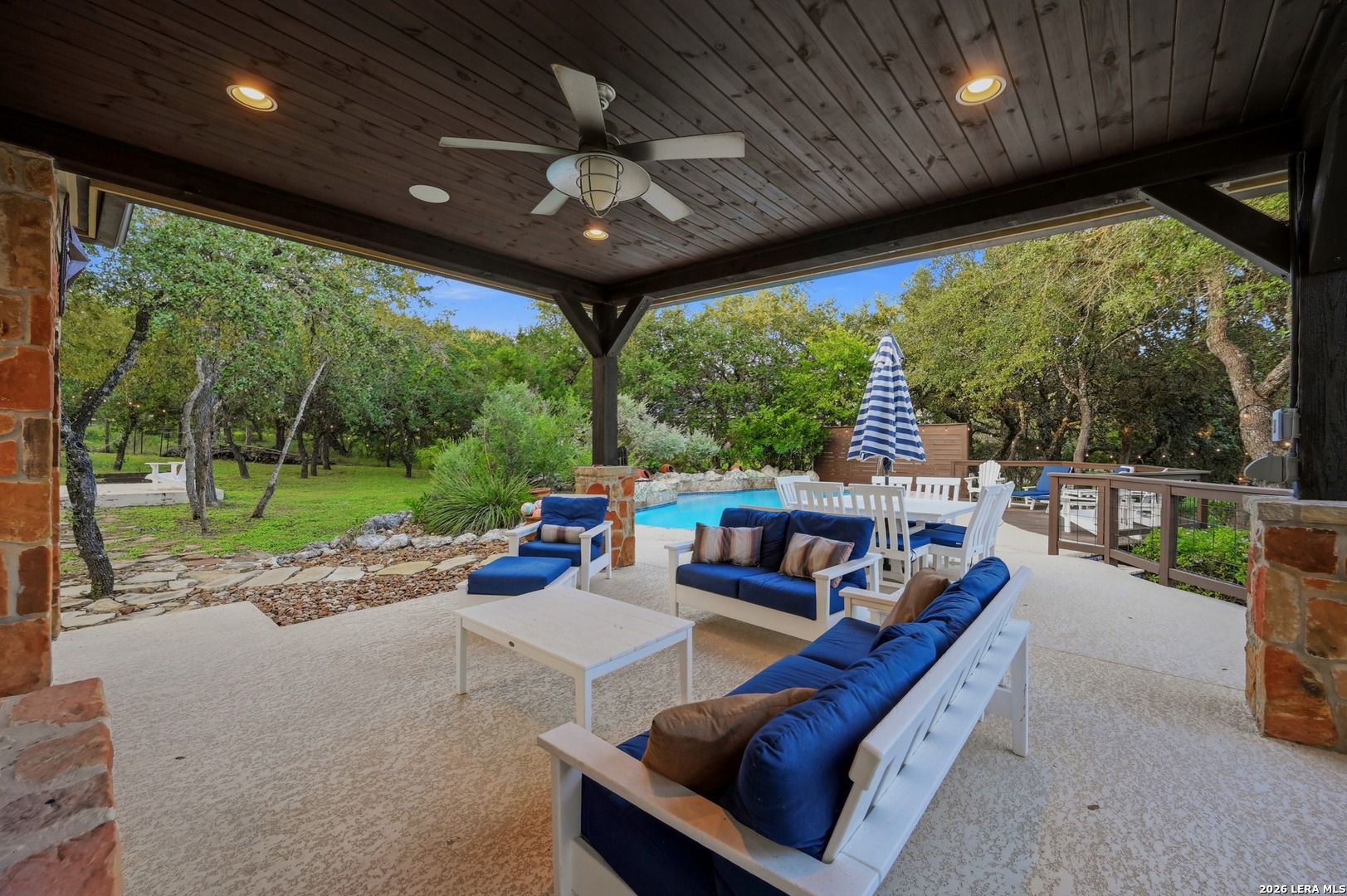 7703 Secretariat Lane, Fair Oaks Ranch, TX 78015