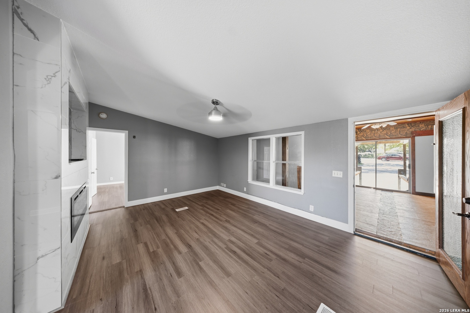 22810 Tiny Trl, Elmendorf, TX 78112